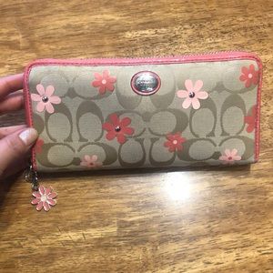 Coach wallet